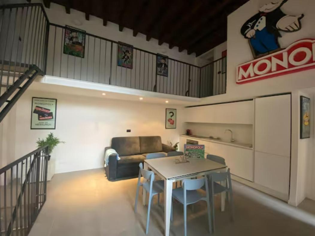 Monopoly Apartment Milan Bagian luar foto